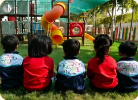 Kindori IB World School students at the outdoor playground — Jaipur Kindori IB World School students at the outdoor playground — Jaipur
